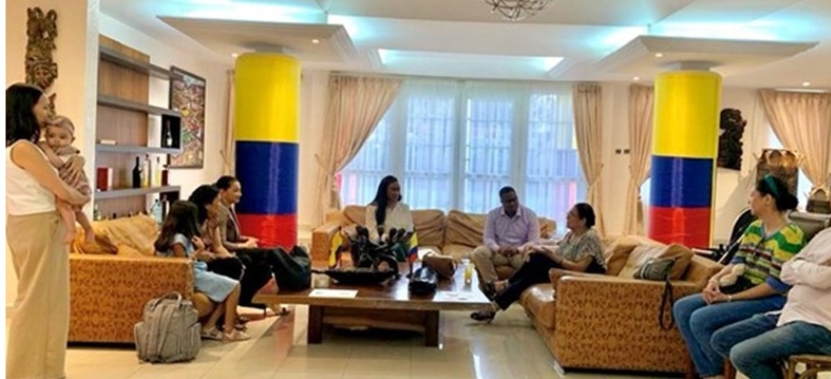 Embajada y el Consulado de Colombia en Ghana rindieron cuentas a los connacionales